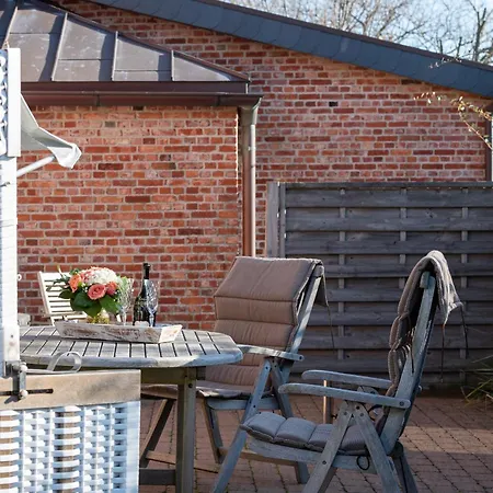 Haus Sonnenstrahl, Whg 1 Apartment Westerland